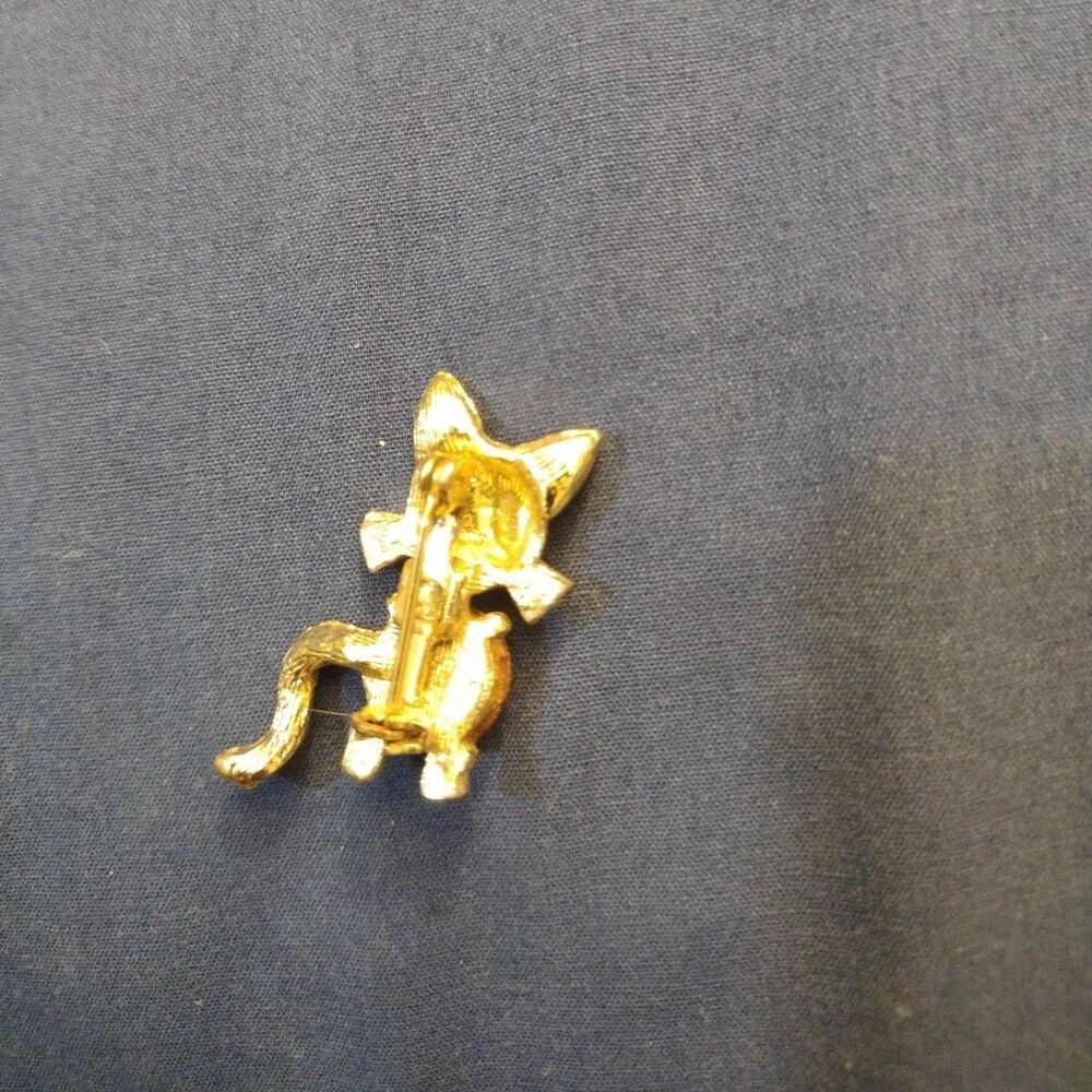 Vintage Red Gold Kitty Cat Pin - Picture 2 of 2